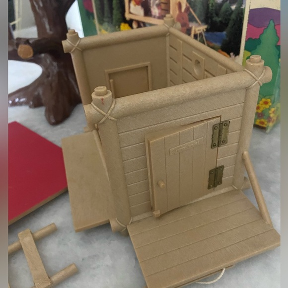CALICO CRITTERS SYLVANIAN FAMILIES
Funtime Treehouse vintage 80s 90s Tree - Picture 3 of 6